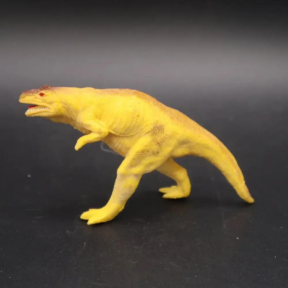 Dinosaur Toys Set of 6 Plastic Rubber Velociraptor Brontosaurus Chinasaur Vtg
